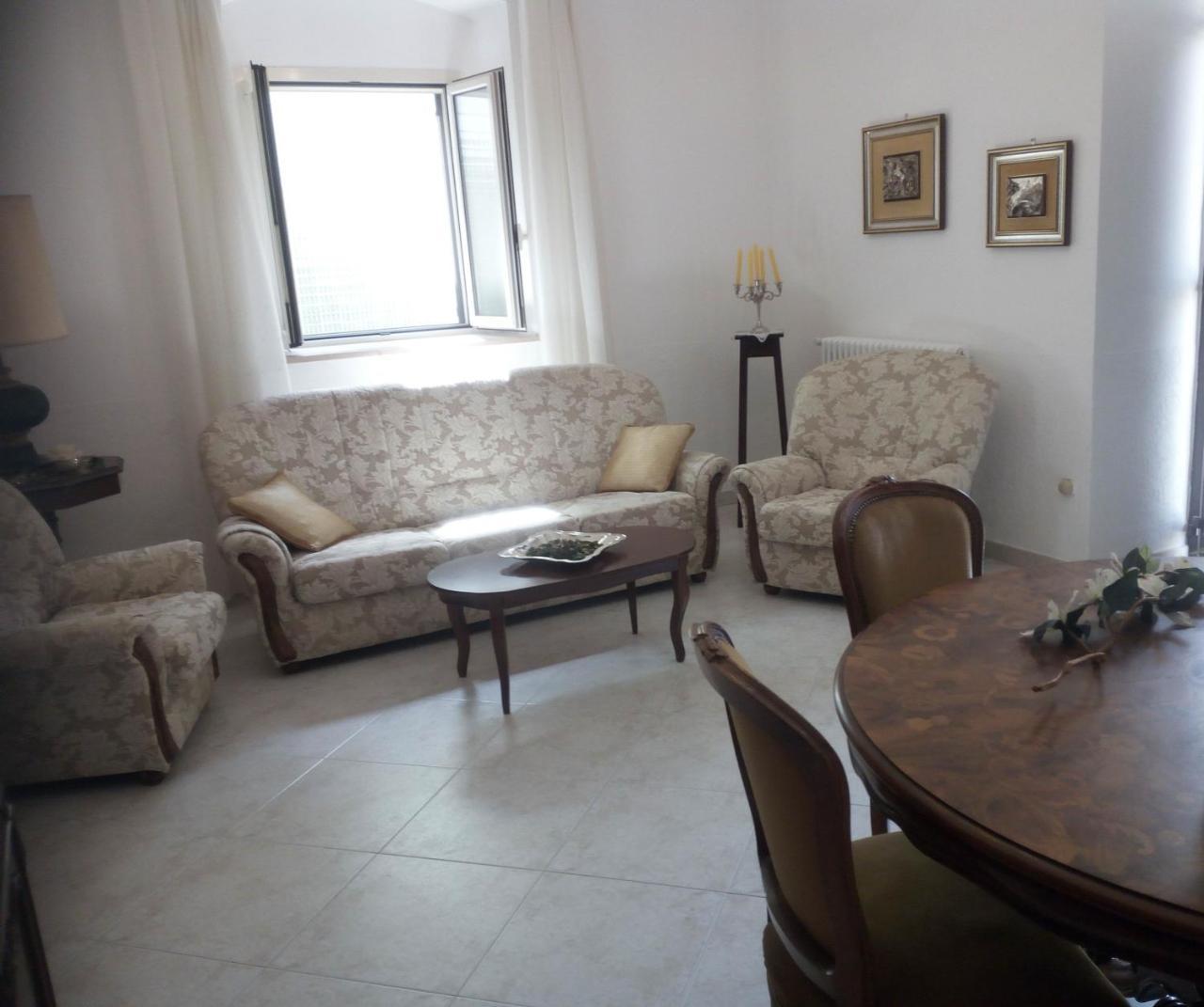 Il Giardino Di Niu Bed & Breakfast Palombaio Dış mekan fotoğraf