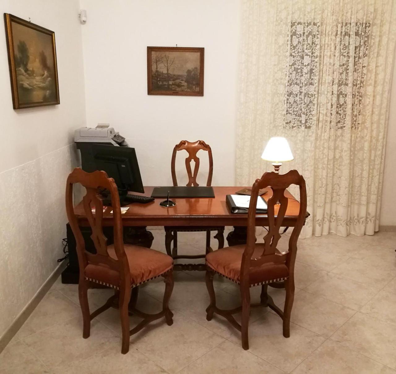 Il Giardino Di Niu Bed & Breakfast Palombaio Dış mekan fotoğraf